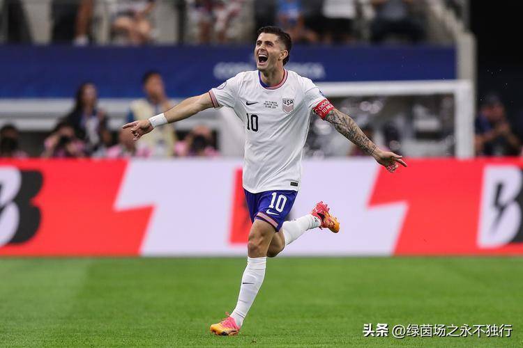 AC米兰重大：身价5000万前锋即将续约，本赛季45场25球，超值转会